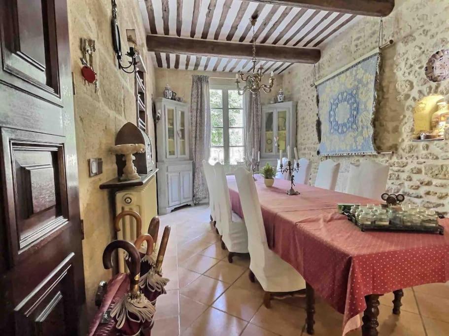 Chez Lydia - Osez La Vie De Chateau ! Pont Du Gard, Uzes Remoulins Ngoại thất bức ảnh